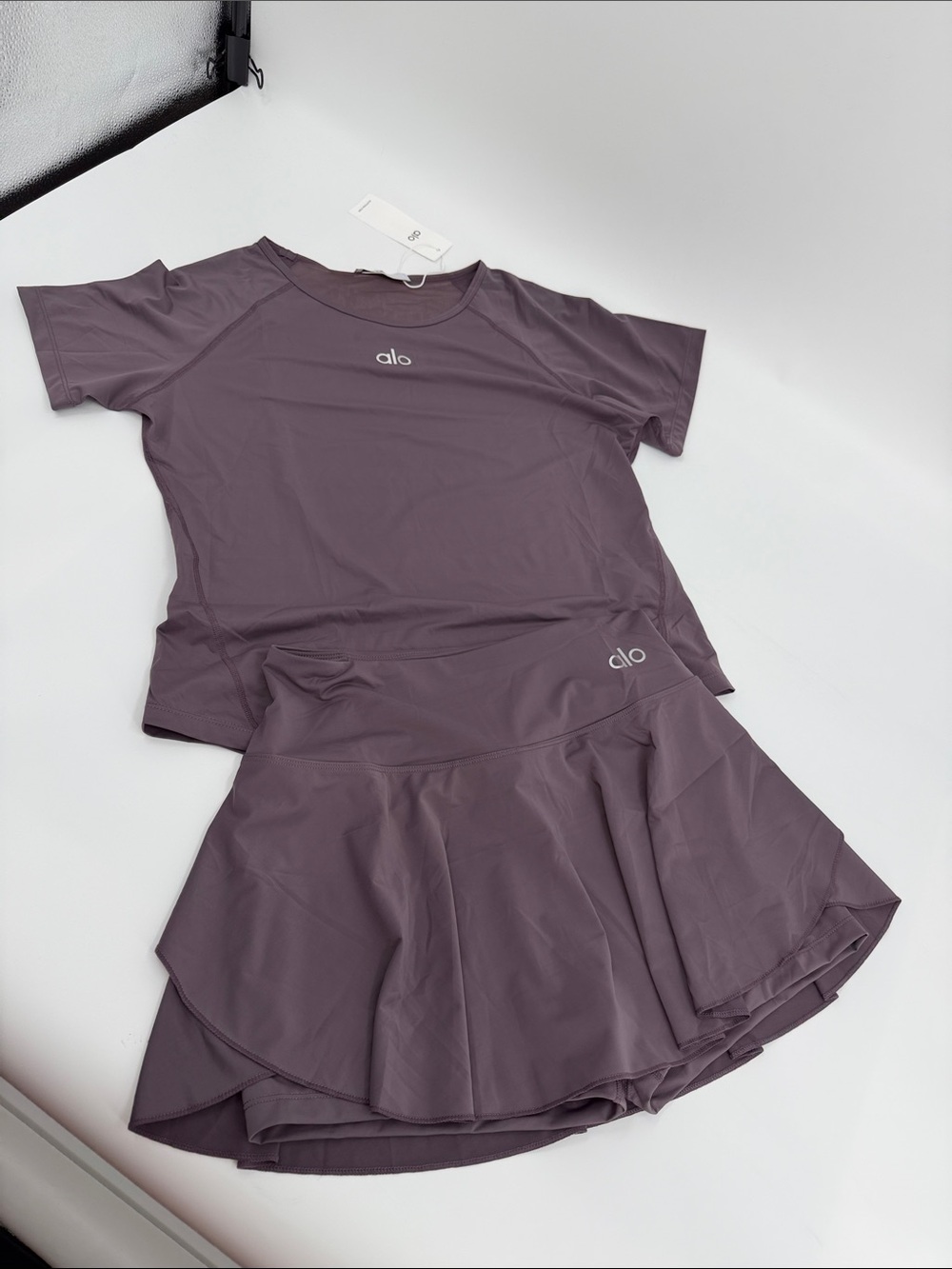 ALO Yoga Mauve Short Sleeve Top and Skort Active Set
